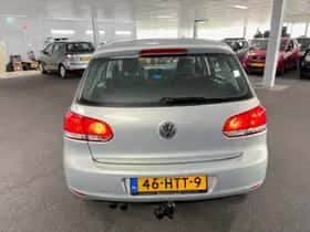 Volkswagen Golf (2009) thumbnail 6