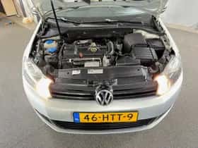 Volkswagen Golf (2009) thumbnail 9