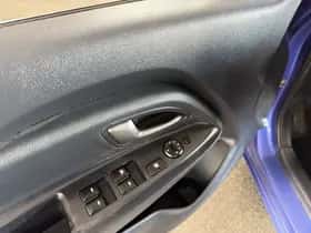 Kia Rio (2011) thumbnail 13