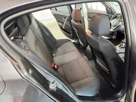 BMW 1-Serie (2007) thumbnail 19