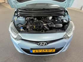 Hyundai i20 (2013) thumbnail 11