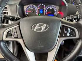 Hyundai i20 (2013) thumbnail 15