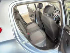 Hyundai i20 (2013) thumbnail 22