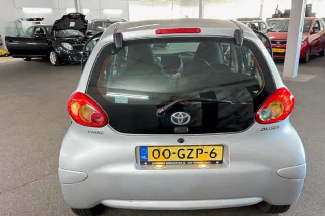 Toyota Aygo (2008) thumbnail 6