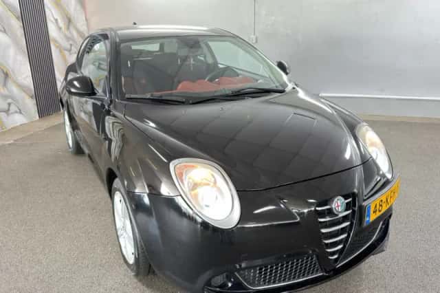 Alfa Romeo Mito (2009) thumbnail 4