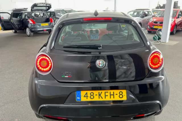 Alfa Romeo Mito (2009) thumbnail 6
