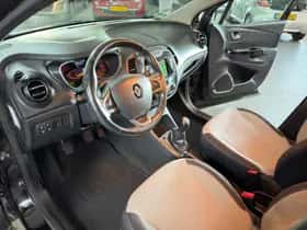 Renault Captur (2016) thumbnail 16