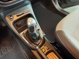 Renault Captur (2016) thumbnail 18