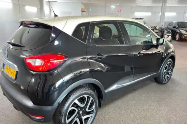 Renault Captur (2016) thumbnail 5