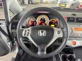 Honda Jazz (2005) thumbnail 14