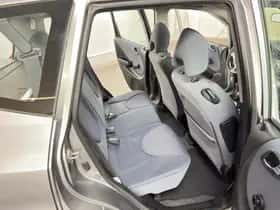 Honda Jazz (2005) thumbnail 20