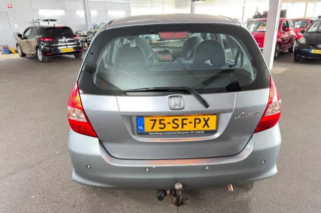 Honda Jazz (2005) thumbnail 6