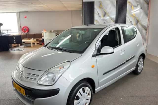 Nissan Pixo (2009) thumbnail 1