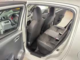 Nissan Pixo (2009) thumbnail 17