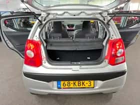 Nissan Pixo (2009) thumbnail 9