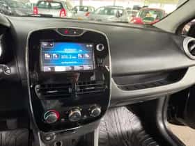 Renault Clio (2012) thumbnail 15