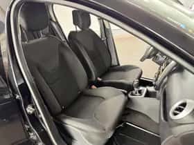 Renault Clio (2012) thumbnail 23