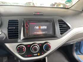 Kia Picanto (2013) thumbnail 18