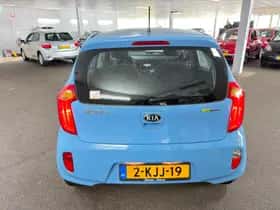 Kia Picanto (2013) thumbnail 6