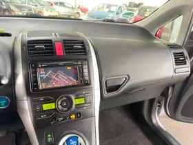 Toyota Auris (2011) thumbnail 18