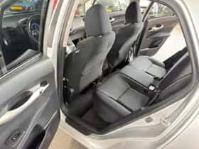 Toyota Auris (2011) thumbnail 21