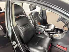 Toyota Avensis (2008) thumbnail 24