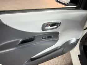 Nissan Pixo (2010) thumbnail 14