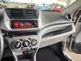 Nissan Pixo (2010) thumbnail 18