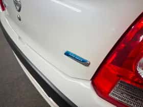 Nissan Pixo (2010) thumbnail 8