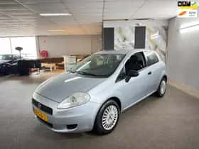Fiat Grande Punto (2008) thumbnail 2