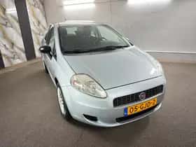 Fiat Grande Punto (2008) thumbnail 4