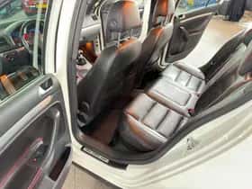 Volkswagen Golf (2008) thumbnail 20