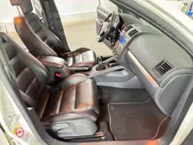 Volkswagen Golf (2008) thumbnail 22