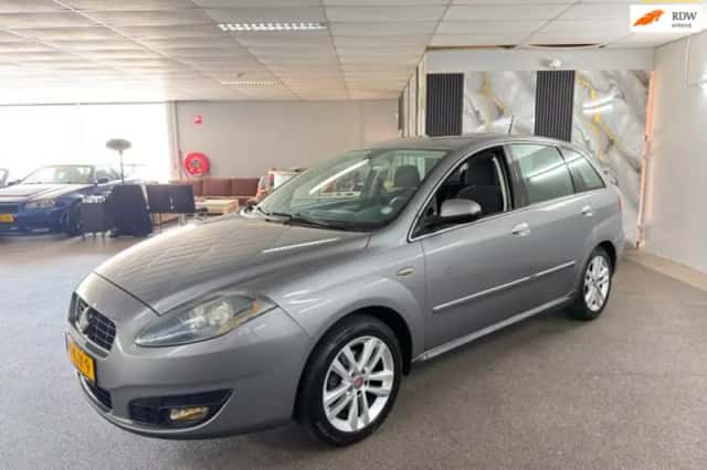 Fiat Croma (2009) thumbnail 1