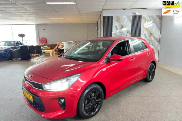 Kia Rio (2018) thumbnail 2