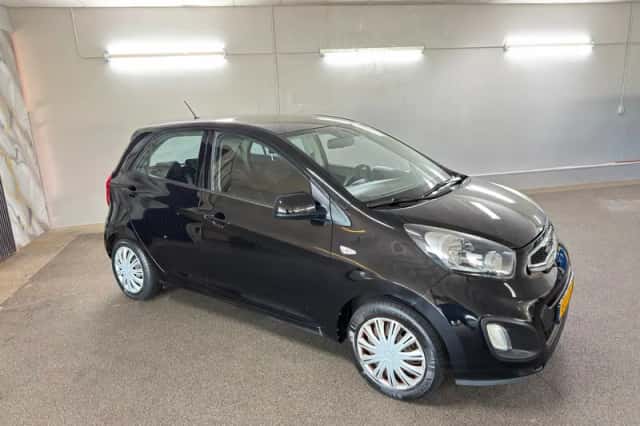 Kia Picanto (2012) thumbnail 4