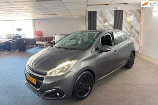Peugeot 208 (2019) thumbnail 1
