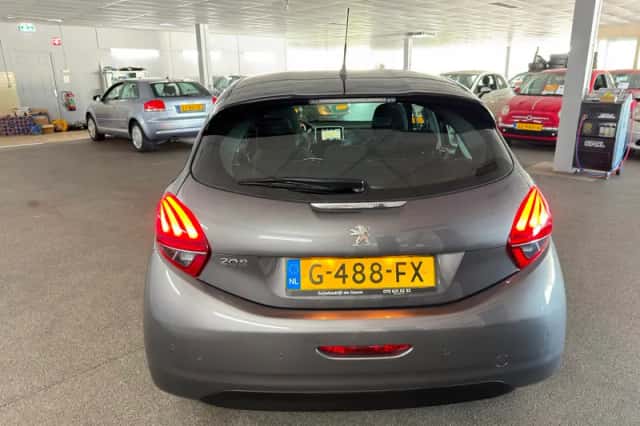 Peugeot 208 (2019) thumbnail 6