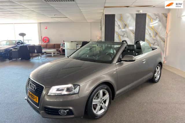 Audi A3 (2011) thumbnail 2