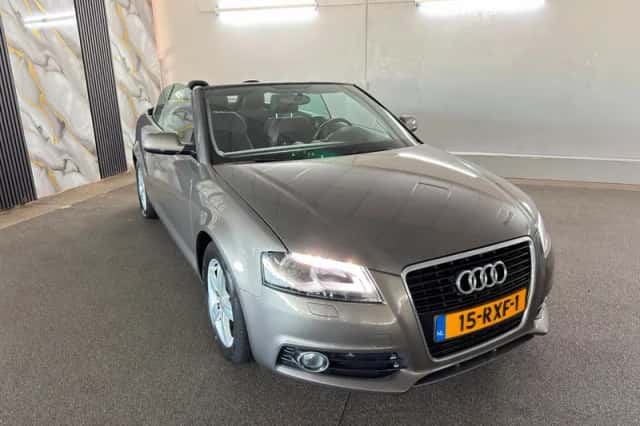 Audi A3 (2011) thumbnail 4