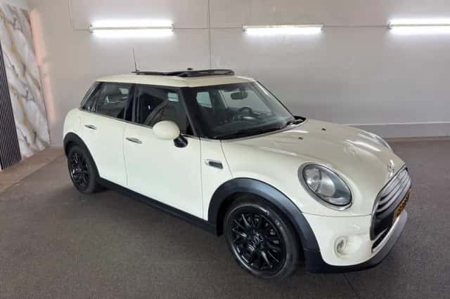 MINI 5-Deurs (2015) thumbnail 3