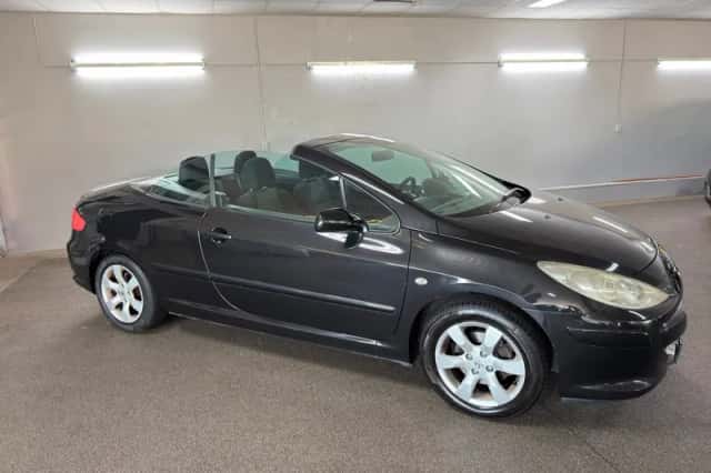 Peugeot 307 CC (2007) thumbnail 3