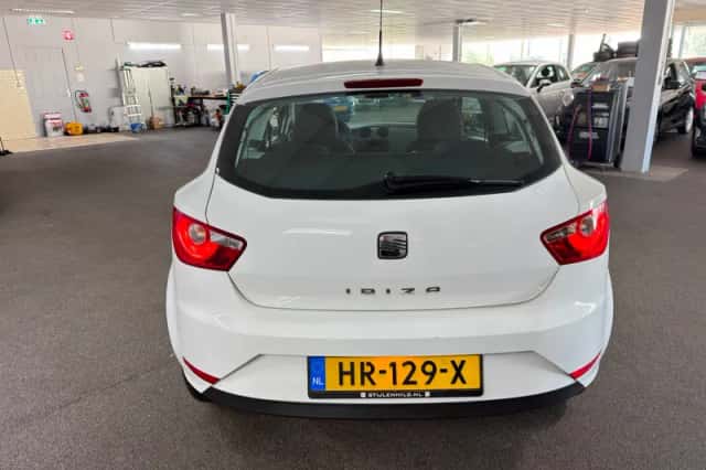SEAT Ibiza (2013) thumbnail 6