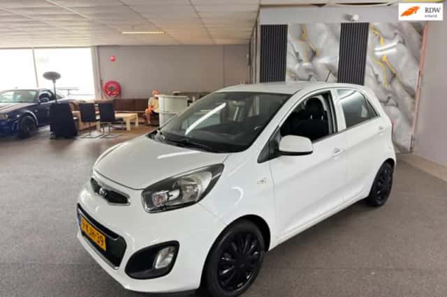 Kia Picanto (2013) thumbnail 1