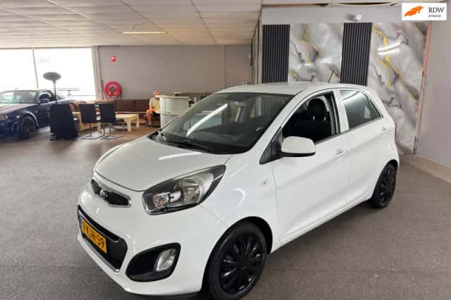 Kia Picanto (2013) thumbnail 2