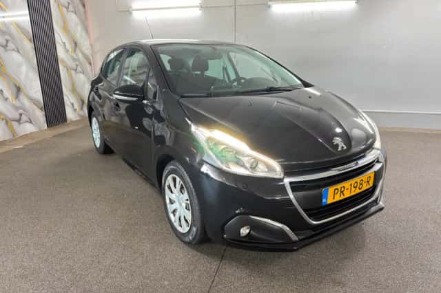 Peugeot 208 (2017) thumbnail 4