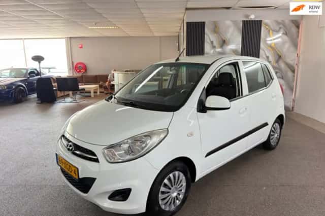 Hyundai i10 (2012) thumbnail 1