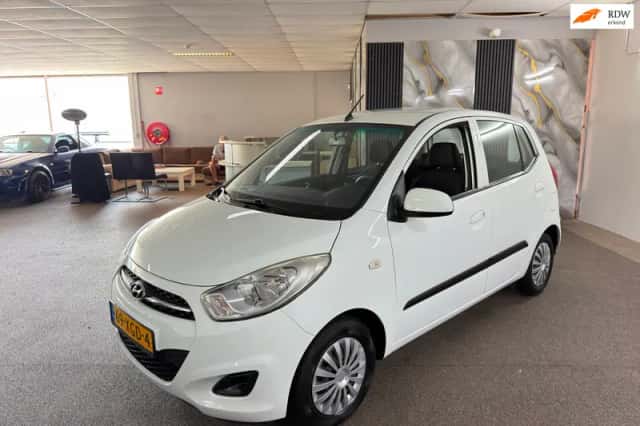Hyundai i10 (2012) thumbnail 2