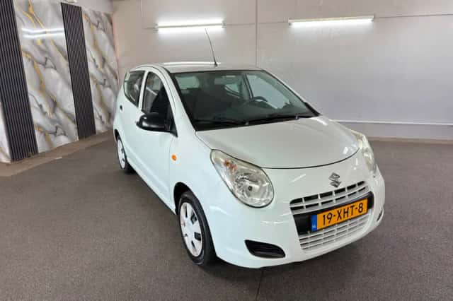 Suzuki Alto (2012) thumbnail 2