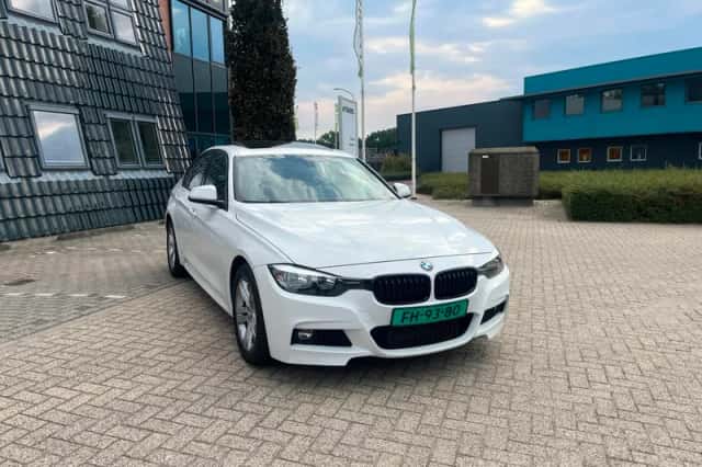 BMW 3-Serie (2016) thumbnail 3